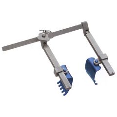 Retractor