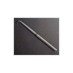 Iron intern retractor blade