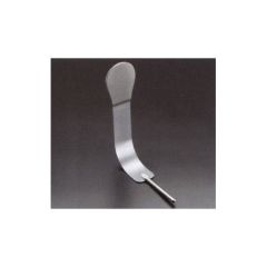 Iron intern retractor blade