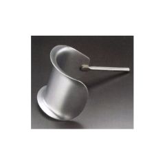 Iron intern retractor blade